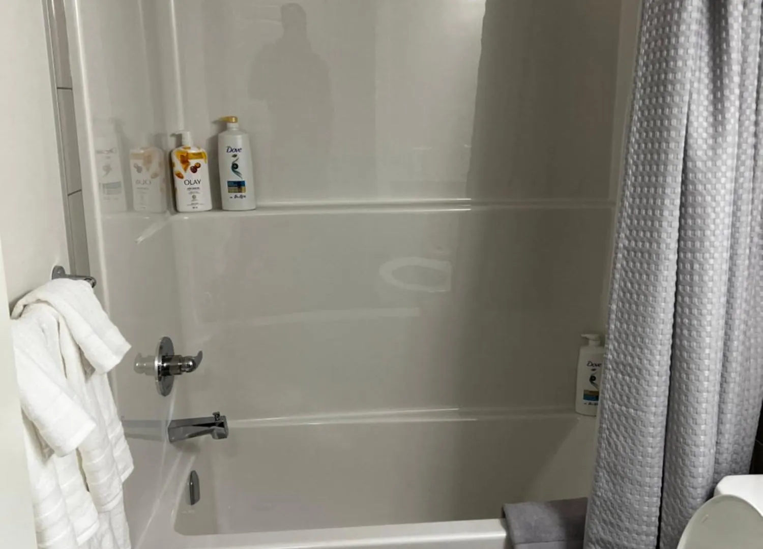 Apartment The Oasis-A New 1 Bed Suite In Livingston Calgary Close To The Airport